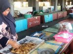 edagang-ikan-asap_20180712_222117.jpg