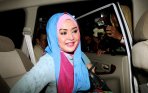 eddies-adelia-menjadi-tahanan-kota_20141205_200300.jpg