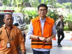 eddy-rumpoko-jalani-pemeriksaan-lanjutan_20171030_155713.jpg