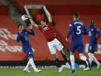 edinson-cavani-dalam-debutnya-berseragam-manchester-united.jpg