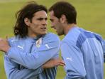 edinson-cavani-dan-diego-godin_20150616_185022.jpg