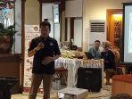 edwin-partogi-pasaribu-f21651.jpg