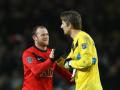 edwin-van-der-sar-dan-rooneyyy.jpg