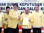 edy-rahmayadi-terima-sk-dari-golkar_20180105_194136.jpg