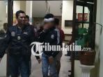 egy-saat-berada-di-polsek-lowokwaru-dengan-kepala-diperban-minggu-1832018_20180319_125254.jpg