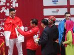 eko-yuli-irawan-sumbang-emas-untuk-indonesia_20180821_190418.jpg