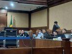 eks-menkominfo-johnny-g-plate-dalam-sidang-lanjutan-kasus-korupsi-bts-kominfo-109.jpg