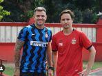 eks-pelatih-bhayangkara-fc-simon-mcmenemy.jpg