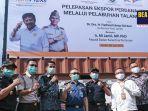 ekspor-perdana-kopi-kerinci-0807.jpg