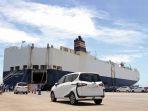 ekspor-toyota-sienta.jpg