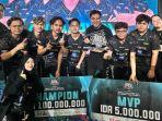 ekspresi-baim-wong-dan-para-pemain-tim-bossque-setelah-juara-mdl-id-season-8.jpg