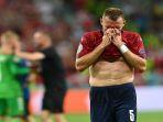 ekspresi-kekecewaan-pemain-ceko-usai-disingkirkan-denmark-di-8-besar-euro-2021.jpg