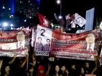 ekspresi-pendukung-pasangan-calon-usai-agus-ahok-dan-anies-mendapatkan-nomor-urut_20161026_125058.jpg