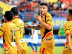 ekspresi-penyerang-asing-mitra-kukar-fernando-rodriguez_20180718_180818.jpg