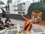 elasan-seniman-dan-komunitas-reog-magelang_20151111_223416.jpg
