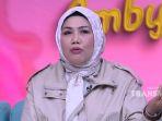 Elly Sugigi Ungkap Alasan Pernah Pasang Susuk di Wajah, Bantah untuk Memikat Brondong