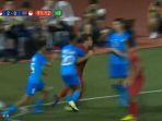 emain-timnas-indonesia-u-23-egy-maulana-vikri-dipukul-3-pemain-singapura.jpg