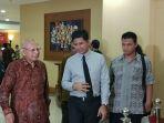 emil-salim-dan-laode-m-syarif.jpg