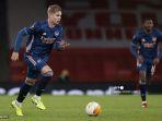 emile-smith-rowe-saat-laga-arsenal-vs-rapid-wien.jpg