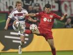 emir-spahic-philipp-lahm_20150423_233816.jpg