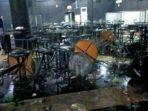 empat-hiburan-malam-cafe-duku-indah-di-deliserang-dibakar.jpg