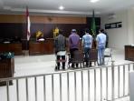 empat-oknum-polres-bangka-divonis-tiga-tahun-penjara_20160217_142045.jpg