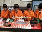 empat-warga-inhil-ditangkap-saat-akan-transaksi-narkoba.jpg