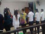 enam-saksi-mengambil-sumpah-dalam-sidang-lanjutan-untuk-terdakwa-ir-hadmen-puri.jpg