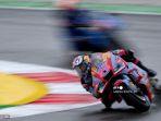 enea-bastianini-mengendarai-motornya-saat-sesi-latihan-ketiga-grand-prix-motogp.jpg