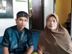 enen-bersama-salah-satu-anaknya-muhammad-saepudin_20170721_164158.jpg