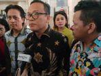 enezer-bersama-tim-mendatangi-bareskrim-pol.jpg