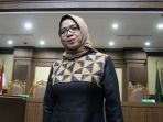 eni-maulani-dituntut-8-tahun-penjara_20190206_184525.jpg