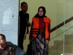 eni-maulani-saragih-diperiksa-kpk_20180925_151413.jpg