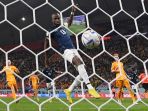 enner-valencia-merobek-gawang-belanda_20221126_010048.jpg