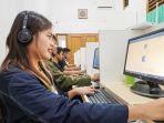 era-digital-memungkinkan-setiap-orang-bisa-kerja-online-dari-mana-saja-dan-kapan-saja.jpg