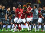 eric-bailly-marouane-fellaini-facundo-roncaglia_20170512_074727.jpg