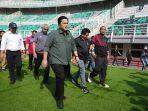 erick-thohir-meninjau-stadion-gelora-bung-tomo.jpg
