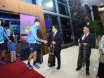 erick-thohir-saat-melakukan-penyambutan-timnas-argentina-di-jakarta.jpg