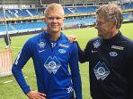 erling-haaland-muda-bersama-ole.jpg