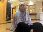 erni-sampe-dosen-istri-jemaah-haji-korban-crane_20150919_072656.jpg