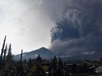 erupsi-gunung-agung-bali_20171126_230123.jpg
