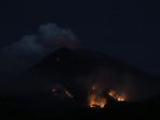 erupsi-gunung-agung-bali_20180703_110242.jpg