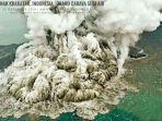 erupsi-gunung-anak-krakatau-di-selat-sunda-minggu-23122018.jpg