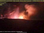 erupsi-gunung-anak-krakatau-jumat-17-juni-2022.jpg