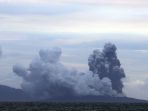 erupsi-gunung-anak-krakatau_20181228_220717.jpg
