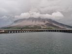 erupsi-gunung-ruang_20240418_100634.jpg