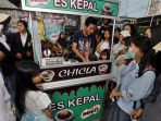 es-kepal-ramai-diminati_20180417_195858.jpg