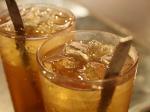 10 Makanan Dianjurkan Tak Boleh Dikonsumsi dengan Es Teh, Termasuk Bakso hingga Bikin Asam Lambung
