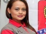 esti-puji-lestari.jpg