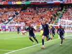 euro-2024-belanda-menang-dramatis-2-1-lawan-polandia_20240617_080558.jpg